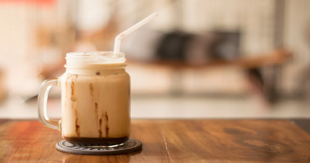 Iced coffee maken: zo maak je de perfecte koude koffie voor de zomer